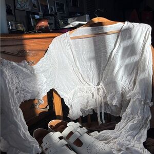 White bell sleeve Women's Top